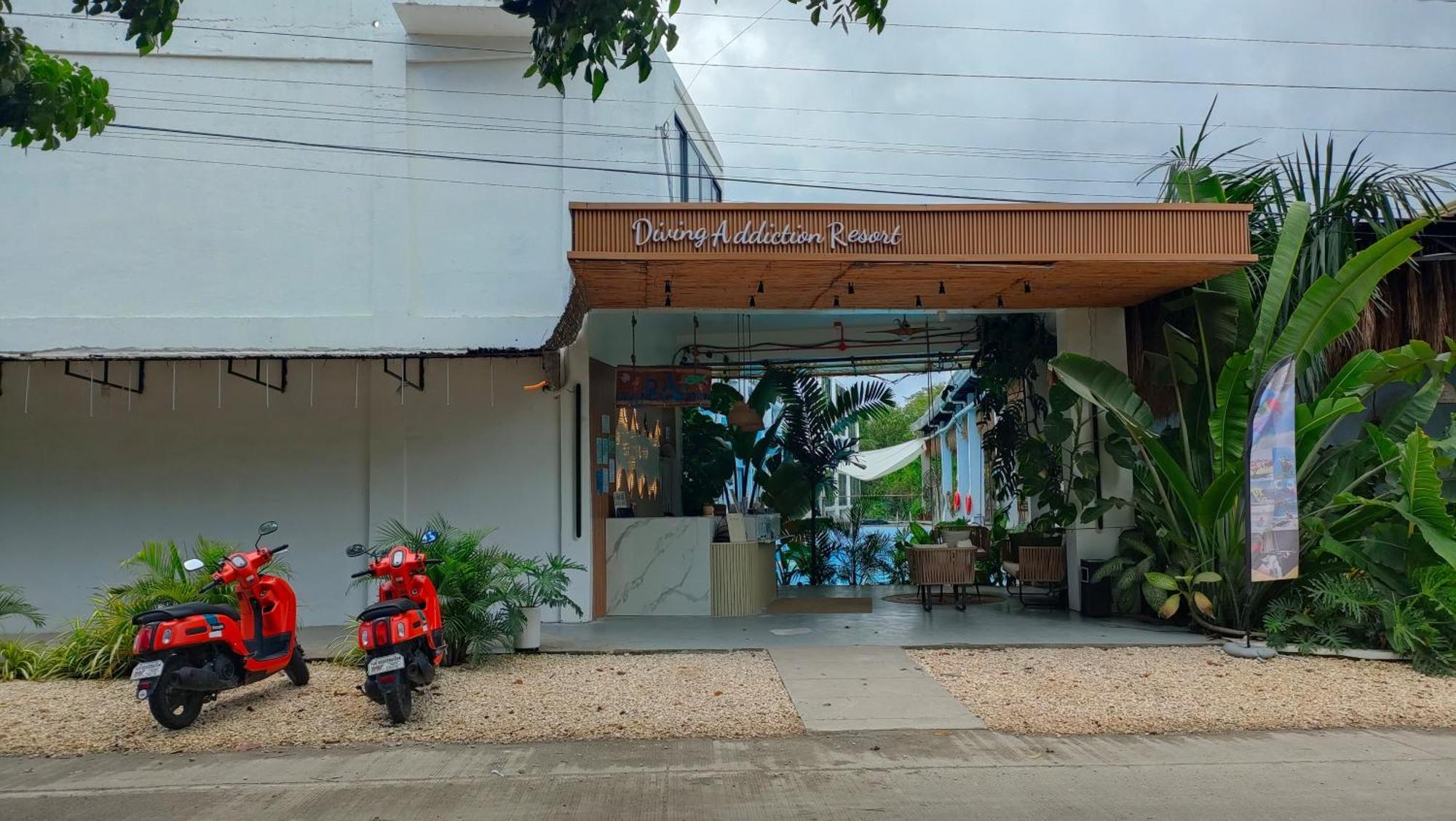 Diving Addiction Resort Panglao Exterior photo